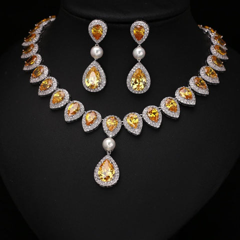 Luxurious Jewelry Set