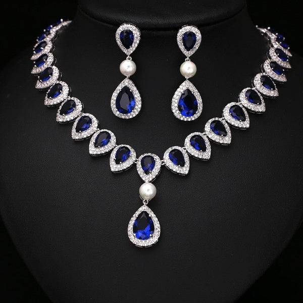 Luxurious Jewelry Set