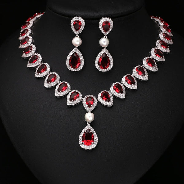 Luxurious Jewelry Set