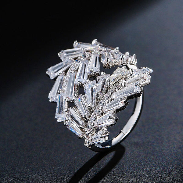 Fashion Crystal Leaf Rings