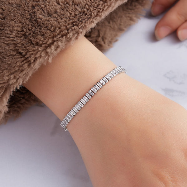 Luxury Trendy Single Row Square Jewelry Bracelet Link