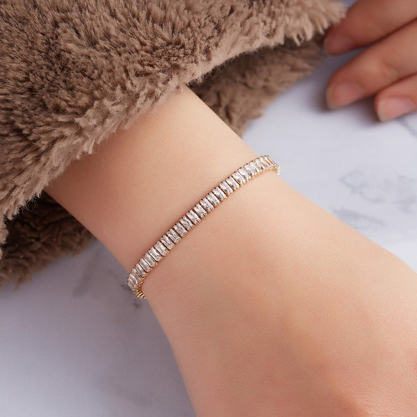 Luxury Trendy Single Row Square Jewelry Bracelet Link